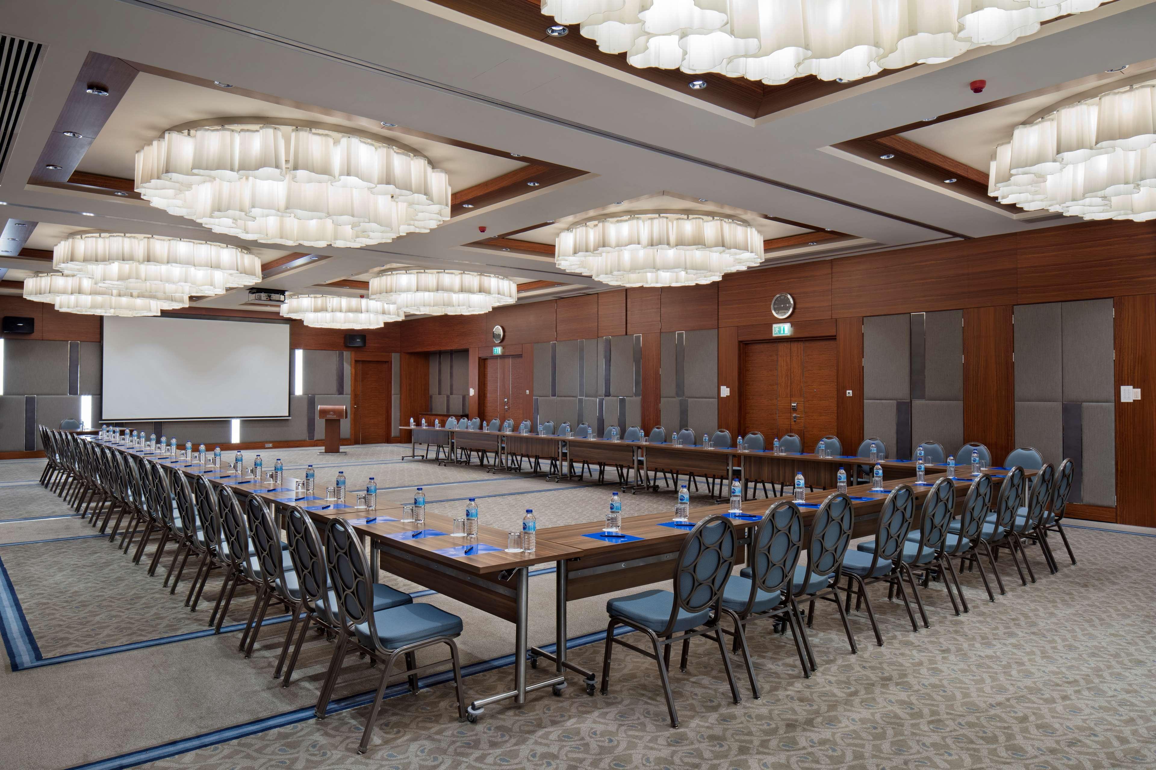 Hilton Bursa Convention Center & Spa Ngoại thất bức ảnh