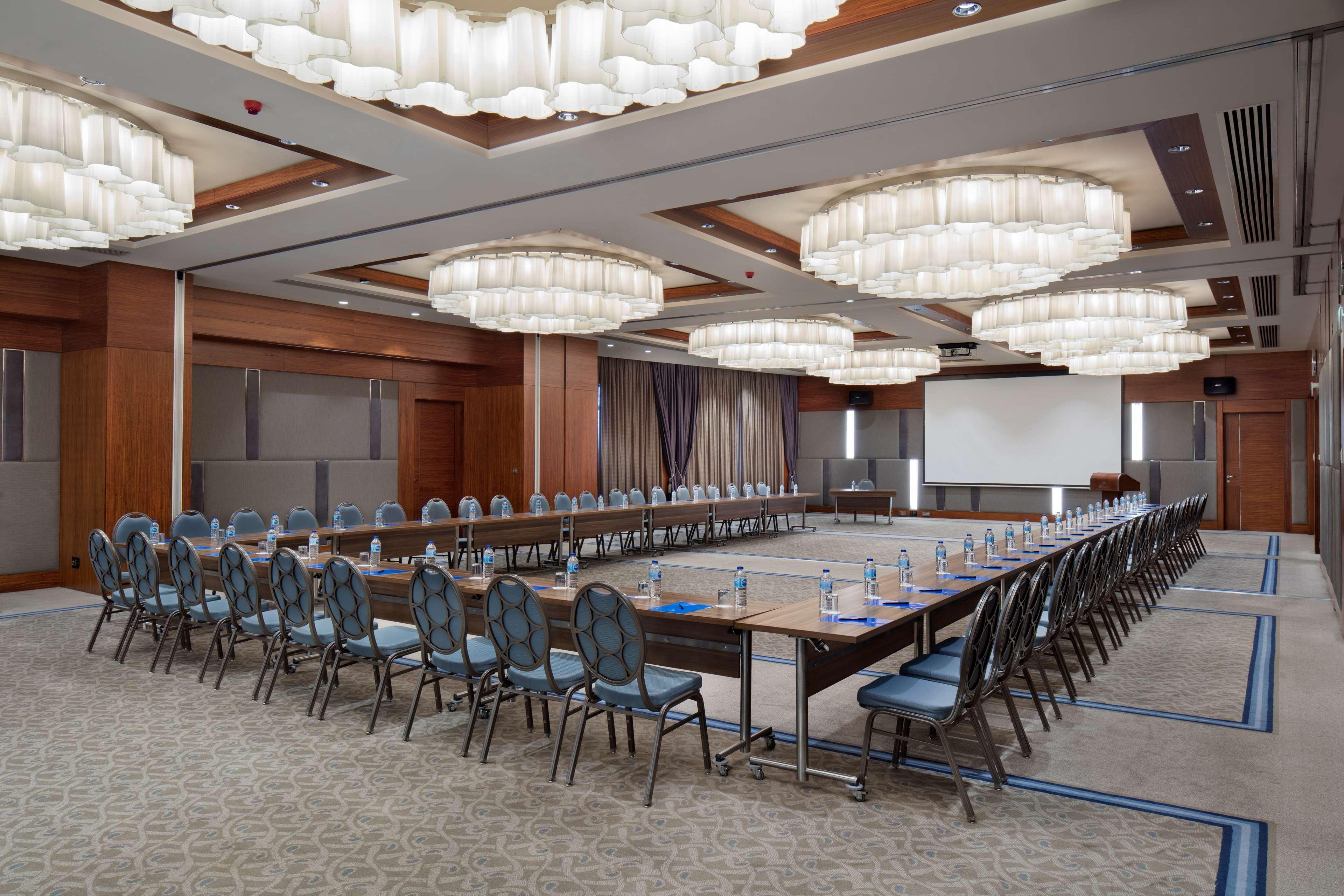 Hilton Bursa Convention Center & Spa Ngoại thất bức ảnh