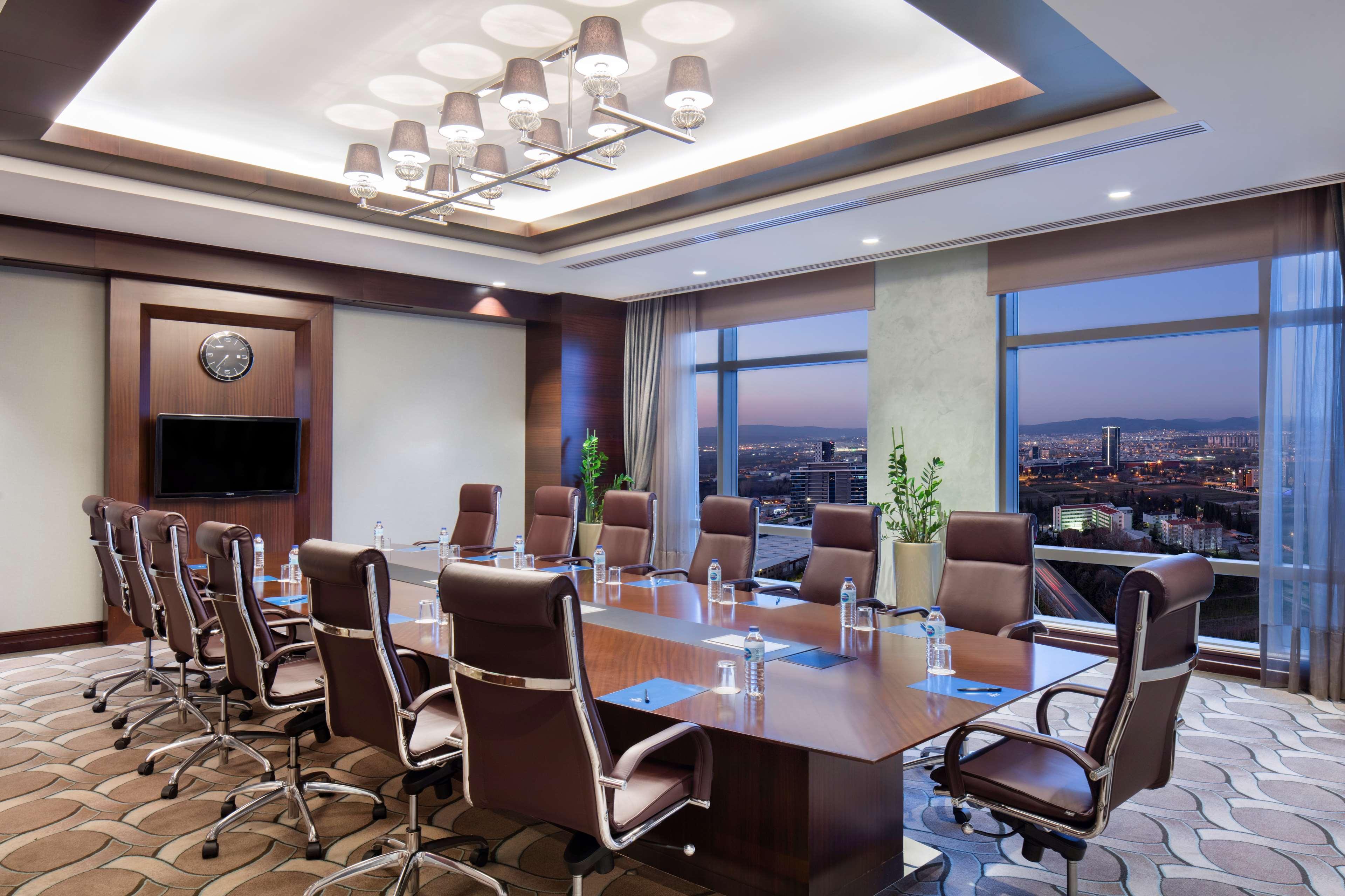 Hilton Bursa Convention Center & Spa Ngoại thất bức ảnh